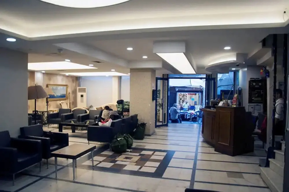 OTEL GOLDEN SKY