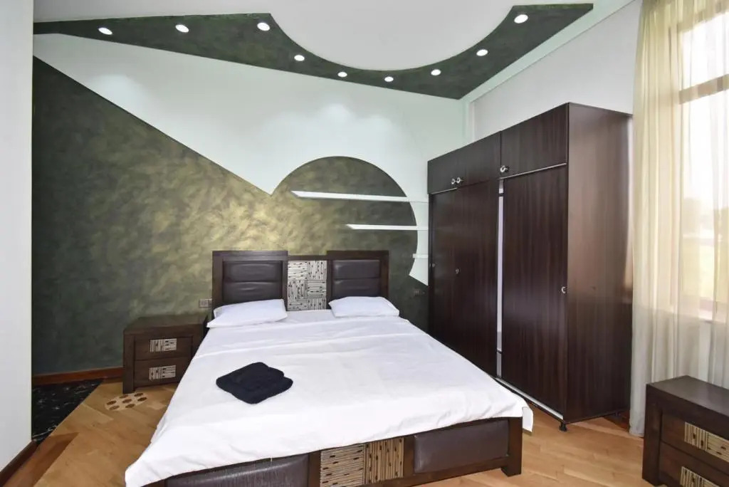 Kocharyan Street, 5 bedrooms Luxury, Unique House MS555