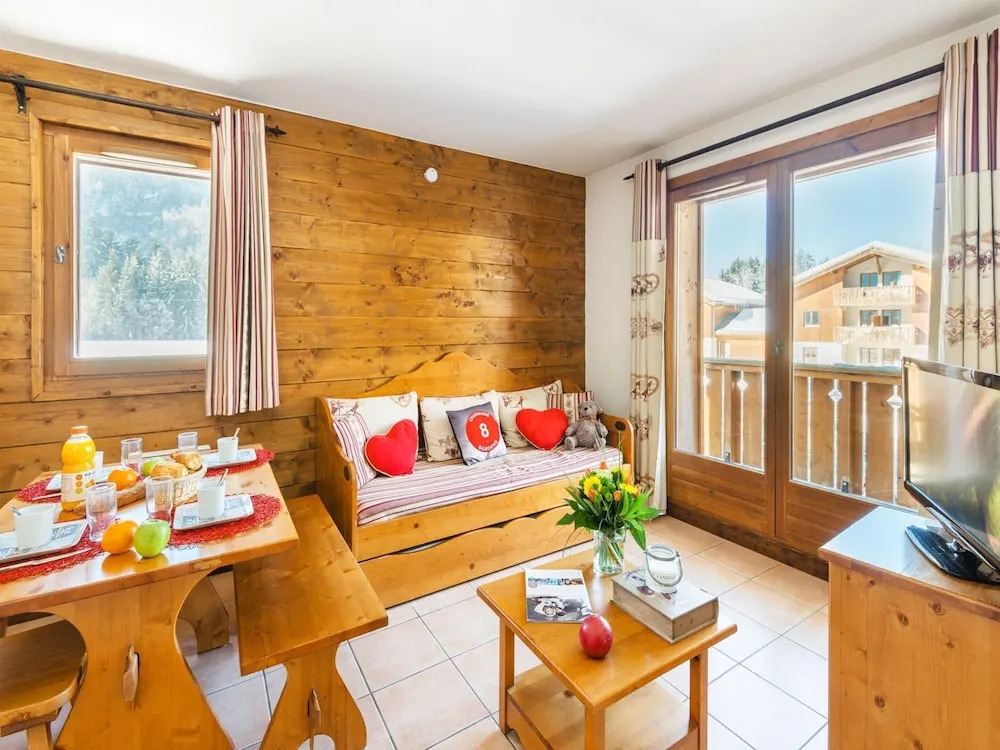 Samoens Village Apartment for 4
