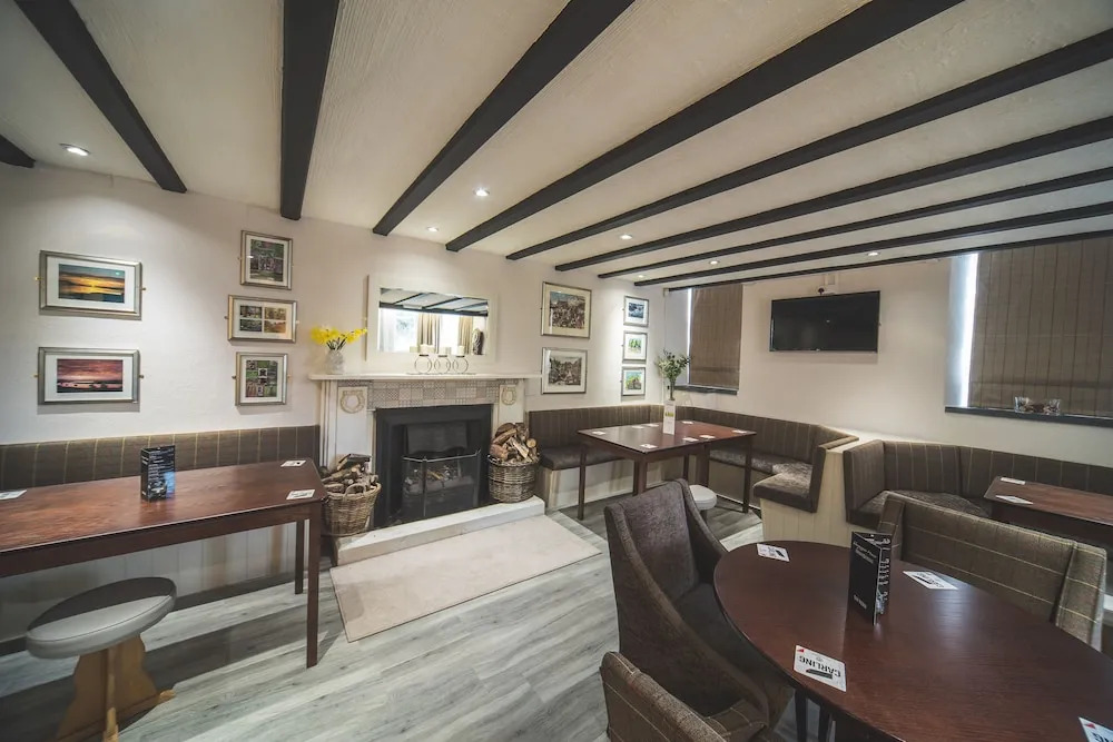 Llwyngwair Manor, Newport, PEMBROKESHIRE