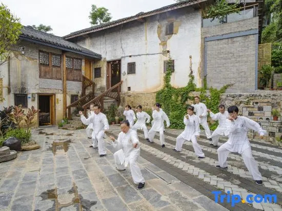 Yangshuo Xiaxiang yishanjing homestay