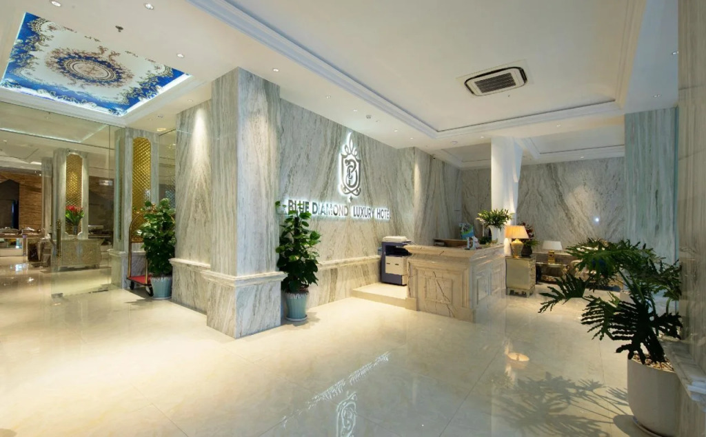 Diamond Hill Hotel