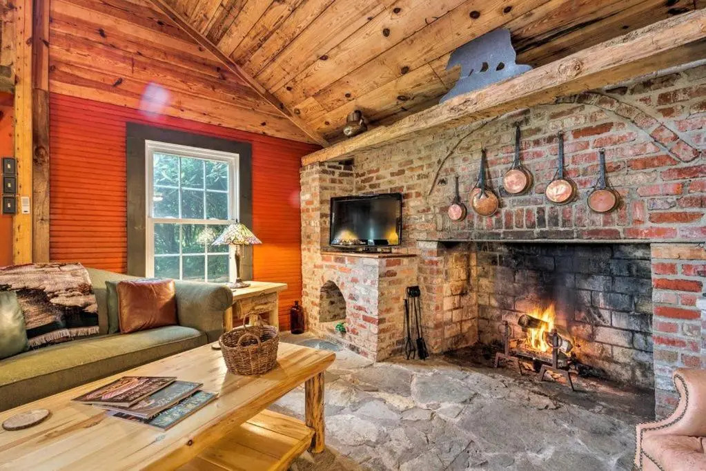Ginnys Cabin