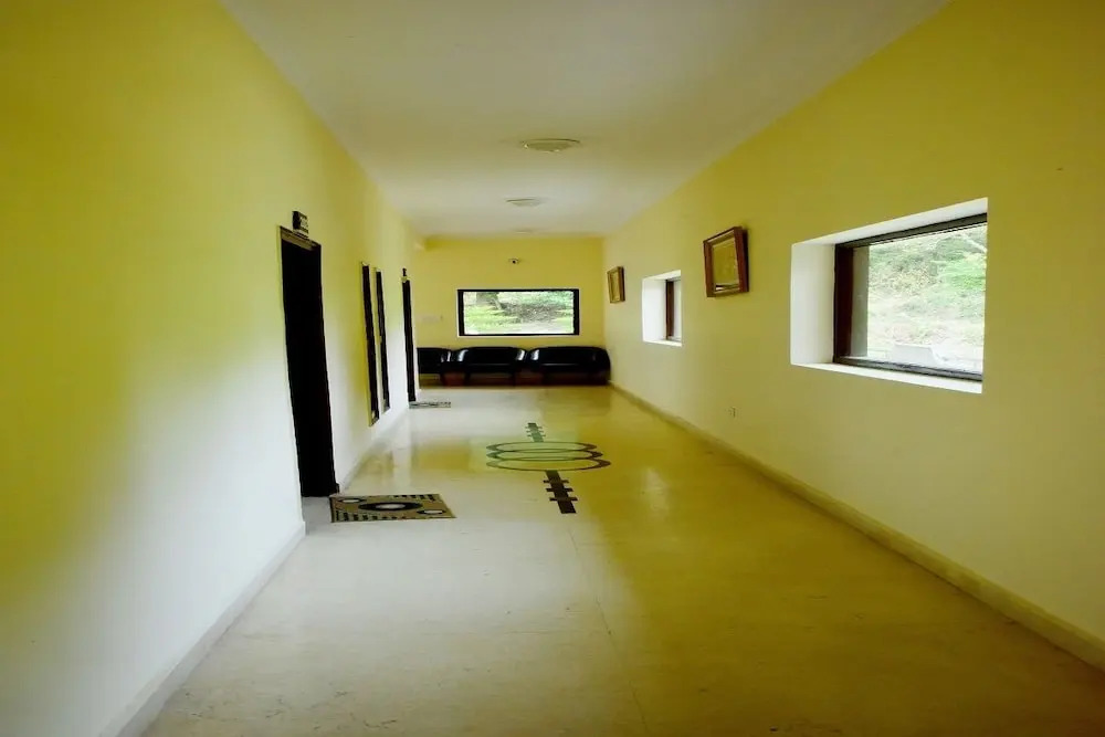 Savara Kumkum Inn