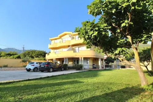 Apartmani Čejović