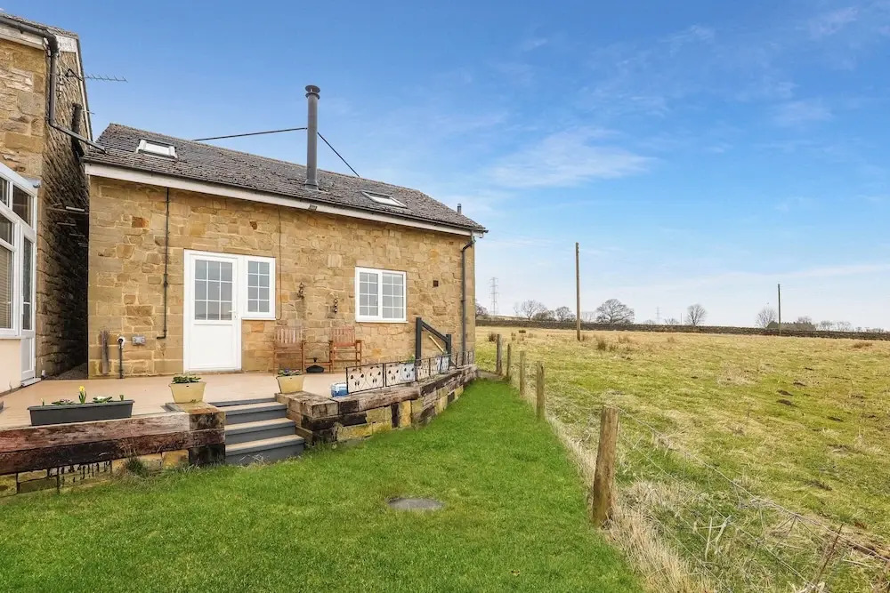 Hill House Hideaway - North East Escapes