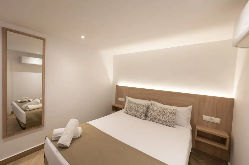 Apartamentos Blanco Sol