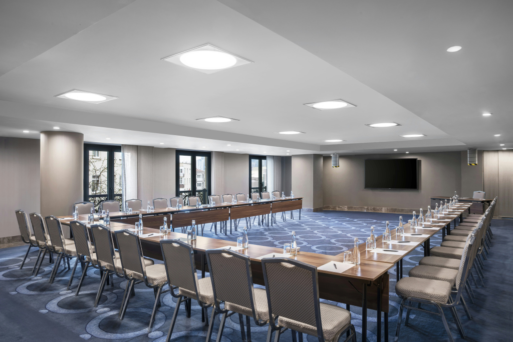 DoubleTree by Hilton Istanbul Gayrettepe