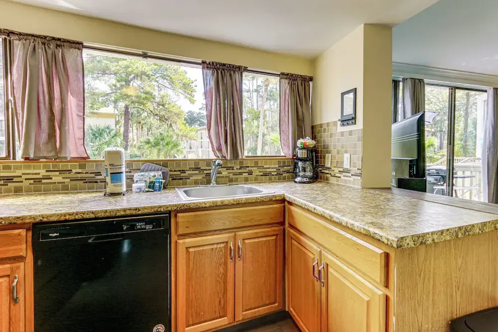 Walk to Beach: Peaceful Hilton Head Island Condo