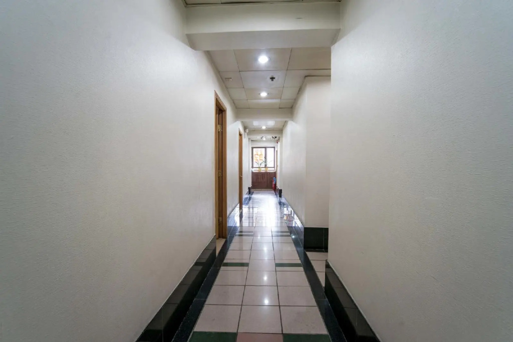Grandeur Holiday Hotel