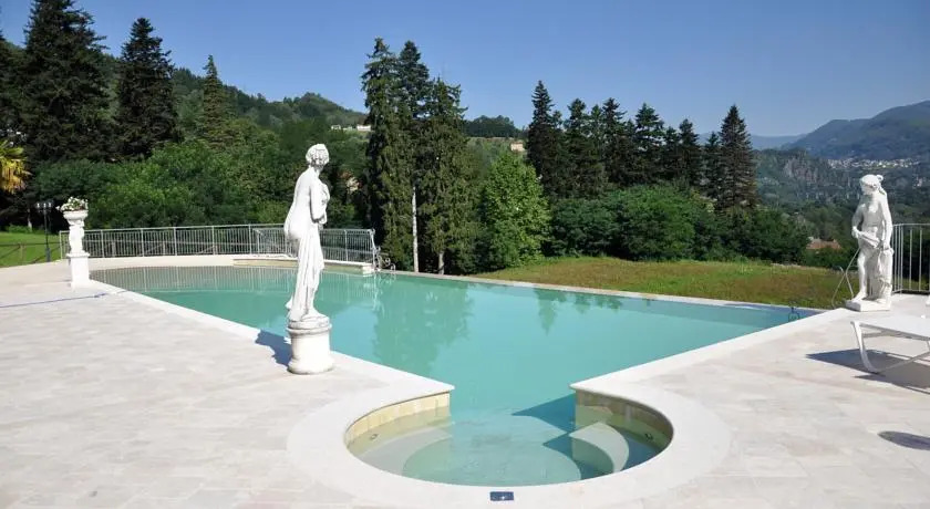 VILLA TURRI - Luxury Country & Padel Resort