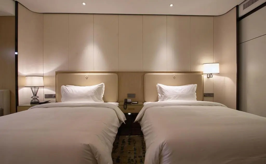 Wisdom Rose Hotel