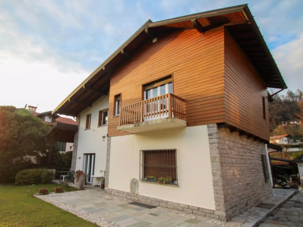 Apartment Il Faro Castelveccana