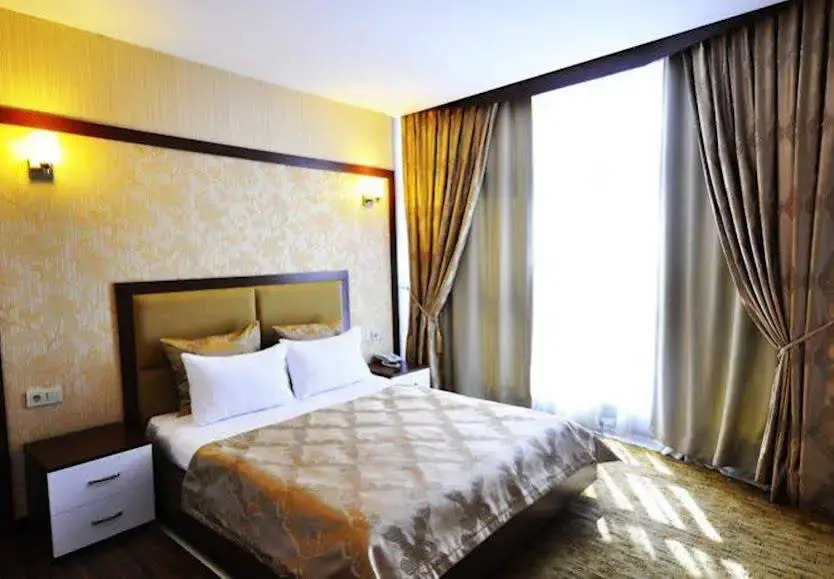 Asya Suites