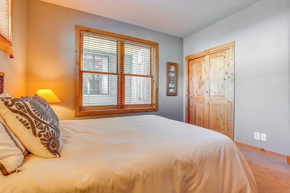 Dtwn Frisco Home w/ Mtn View, 11 Mi to Ski Breck!