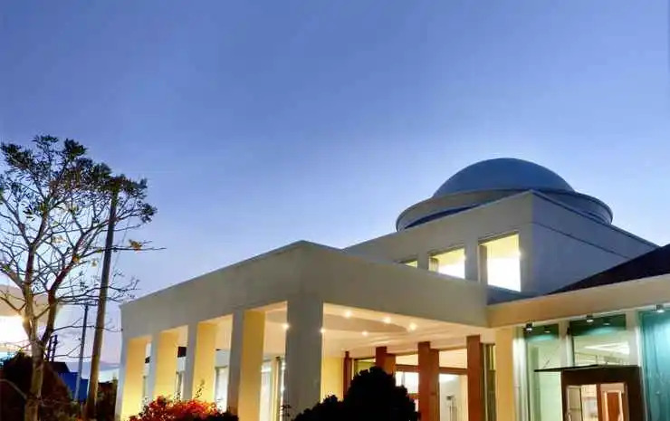 Sahid Azizah Syariah Hotel and Convention Kendari