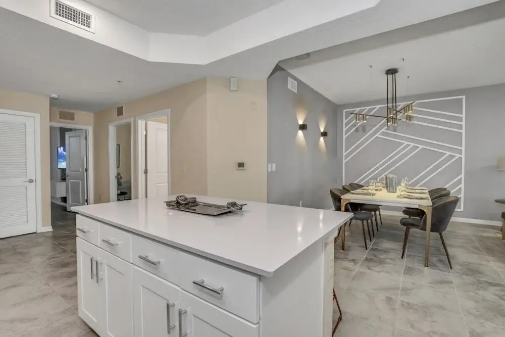 Amazing Story Lake Brand New Luxury 3 Bedroom Cond 3 Townhouse by Redawning