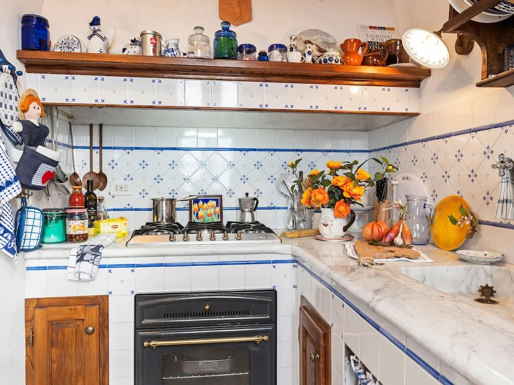 Hill-view Holiday Home in Camaiore With Private Garden