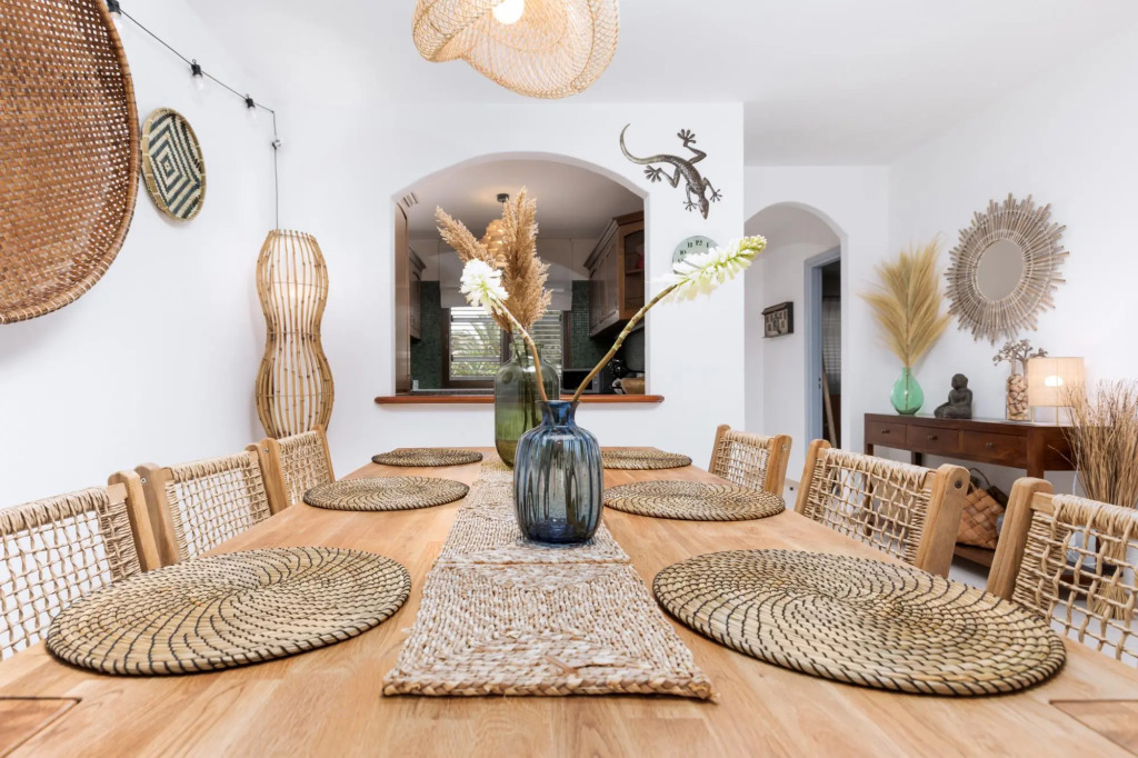 Home2Book Casa Julianna, Dream Oasis with Pool
