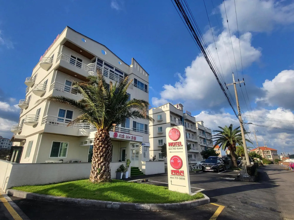 Iho MH Hotel
