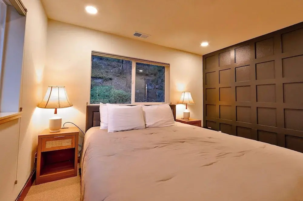 The Elevator House Sleeps 10!