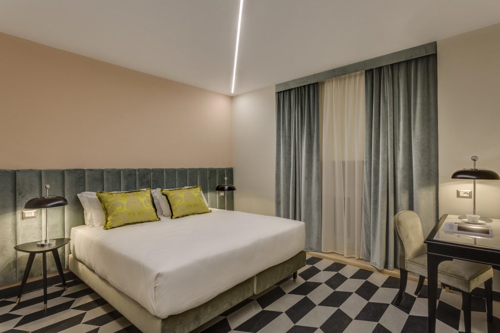 Otivm Hotel