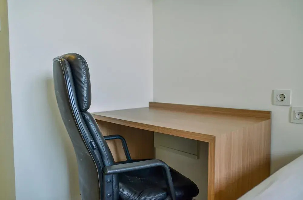 Fully Furnished with Modern Design Studio Sky House BSD Apartment