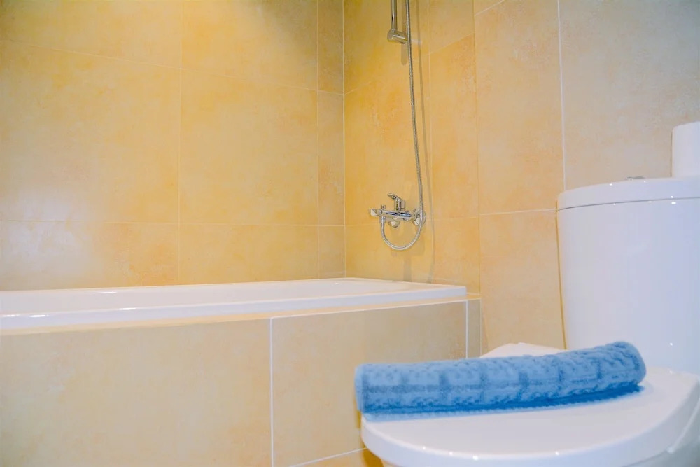 Luxurious And Pleasant 2br Branz Bsd City Apartment