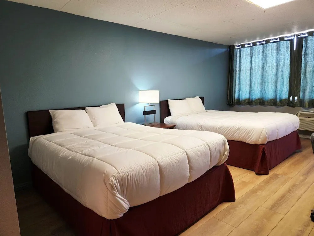 Executive Inn