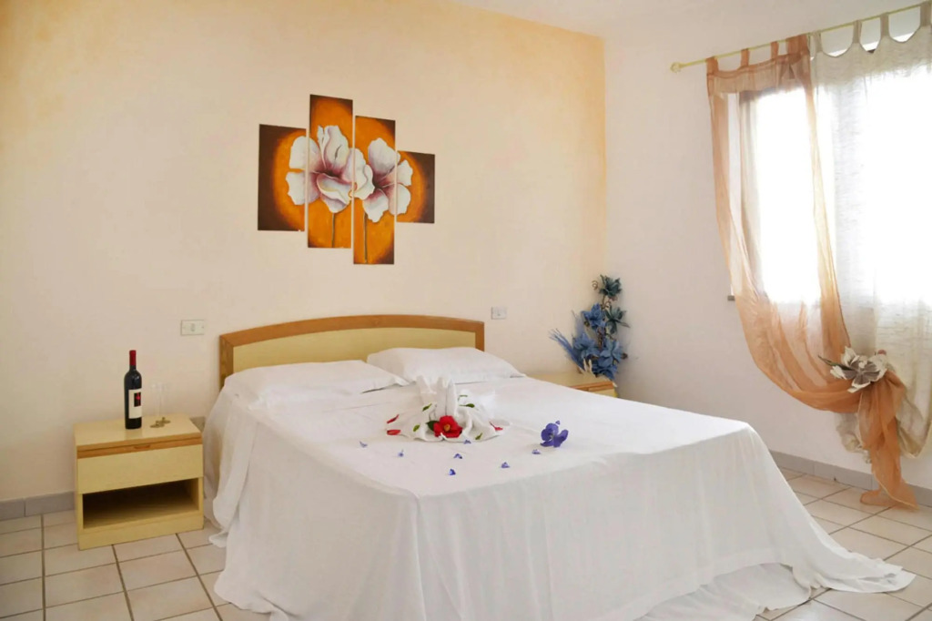 Apartment in Cannigione Near Beaches