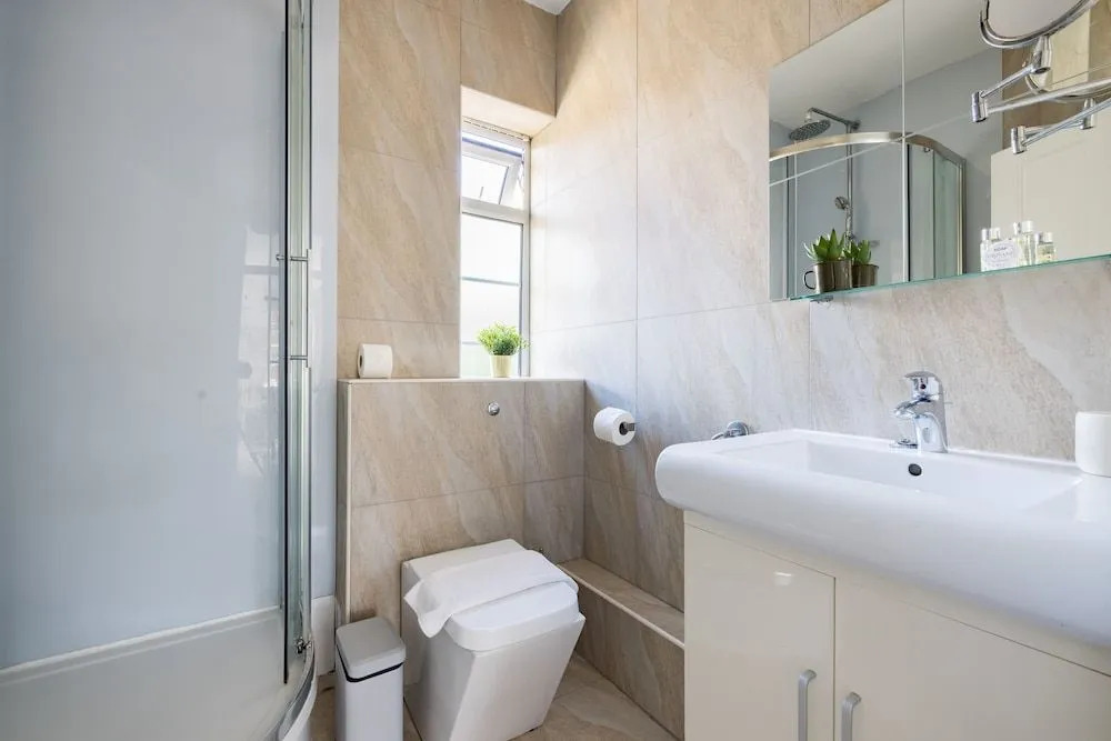 The Tower Bridge Luxury Collection