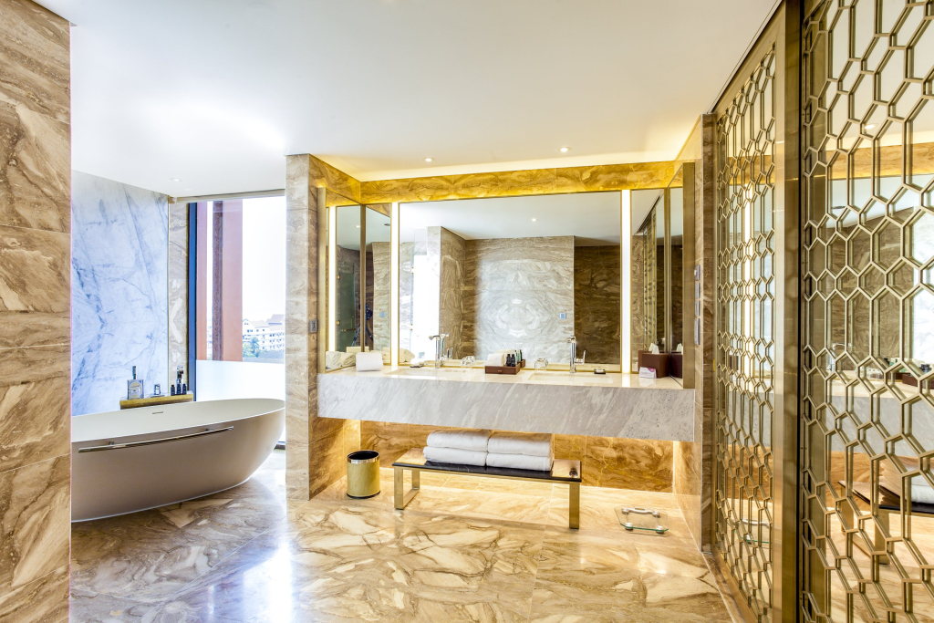 Crowne Plaza Vientiane by IHG