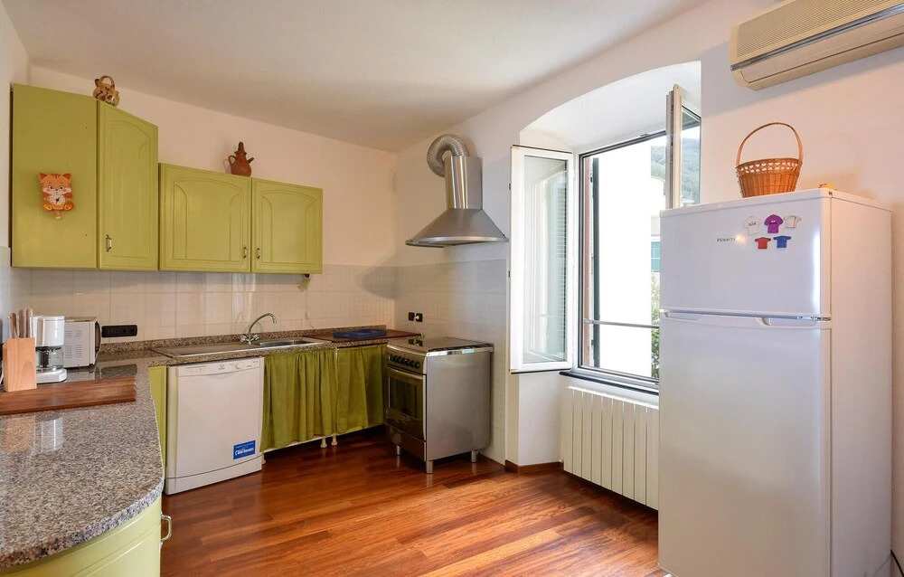 Awesome Apartment in Moneglia With Wifi and 2 Bedrooms