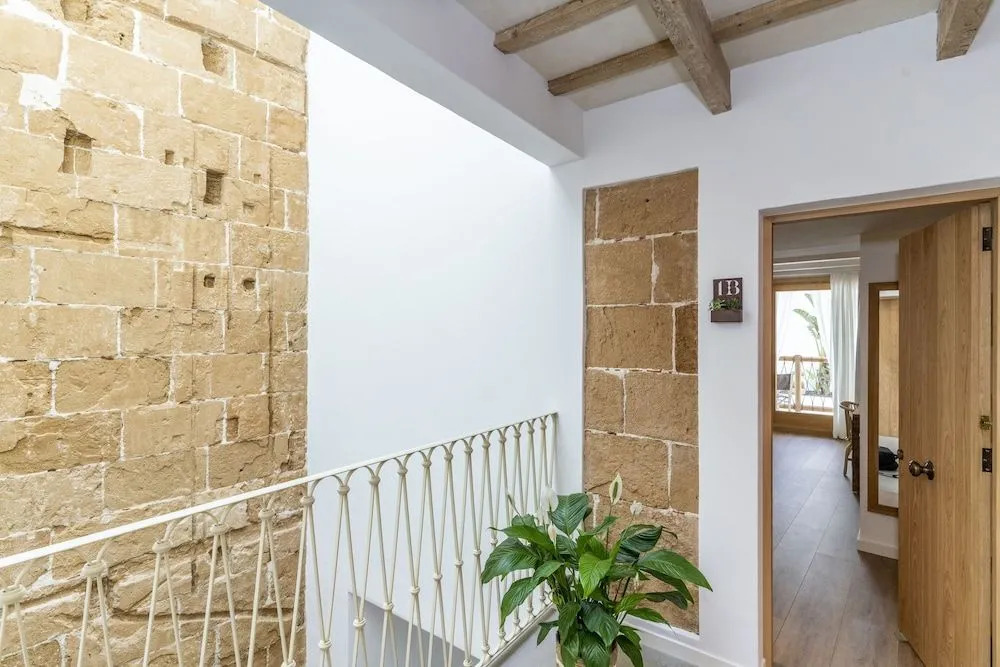 Hotel SAntiga Adults Only