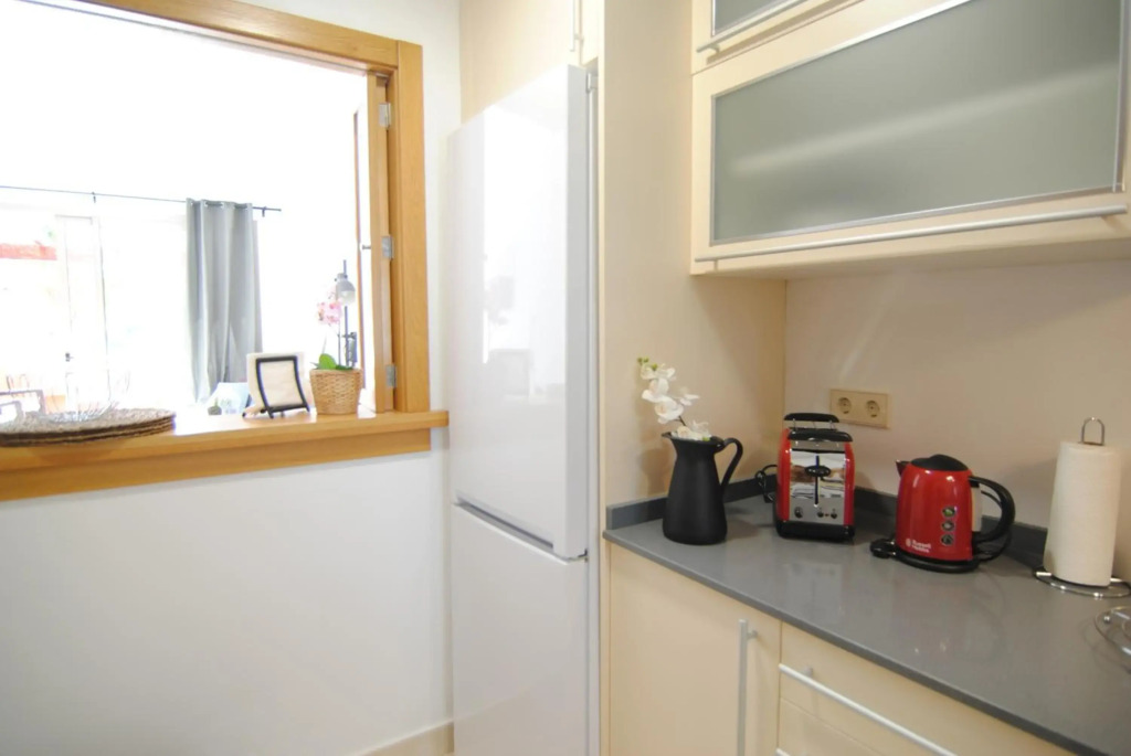Resort Style 2 Bedroom Apartment near Marbella FREE WIFI & PARKING