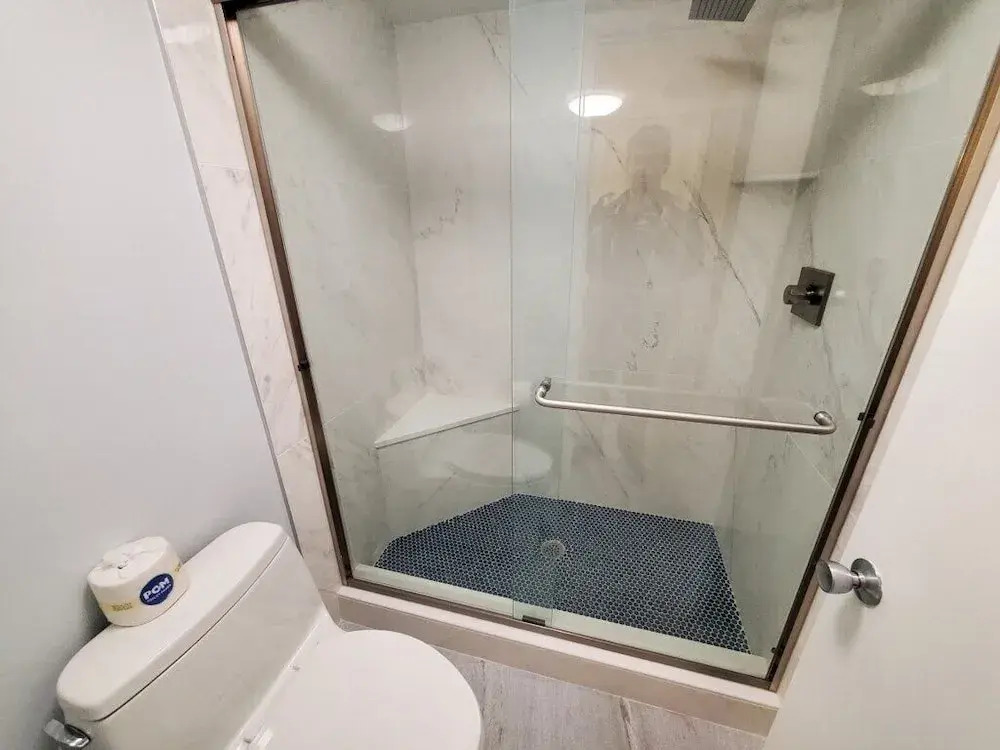2 Bed, 2 Bath, Upgraded, Ocean & Pool View - Ocean Village Club O25