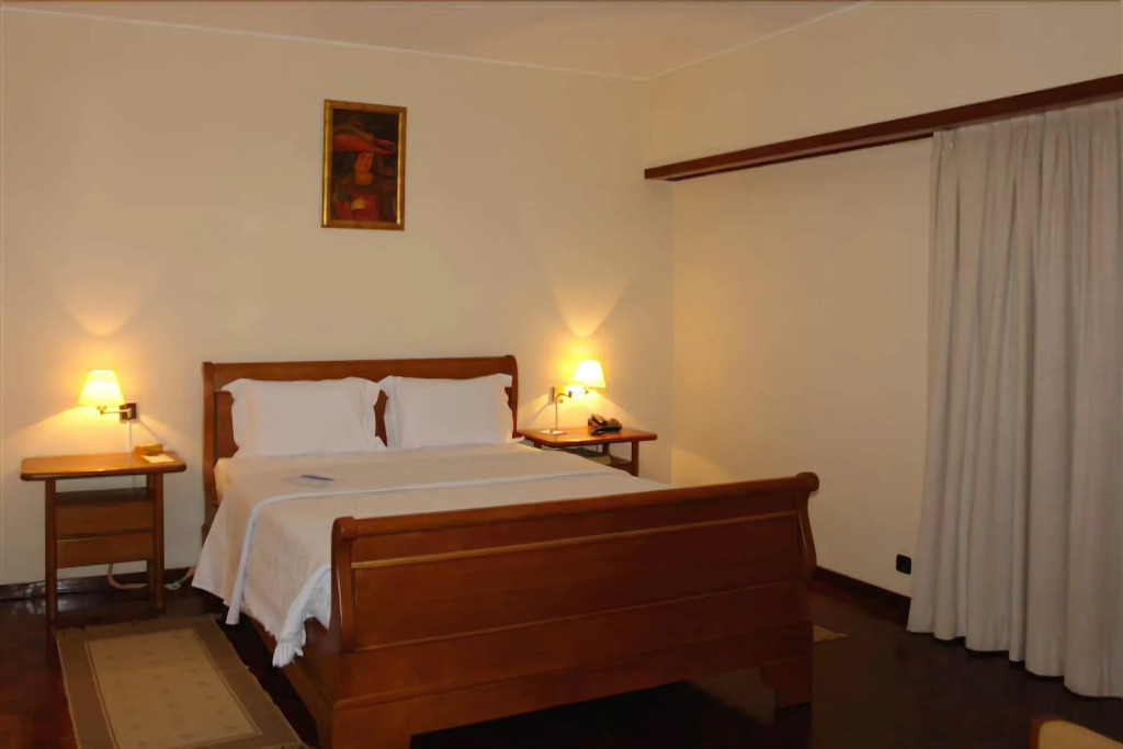 Lam Hotel Fortaleza de Almeida