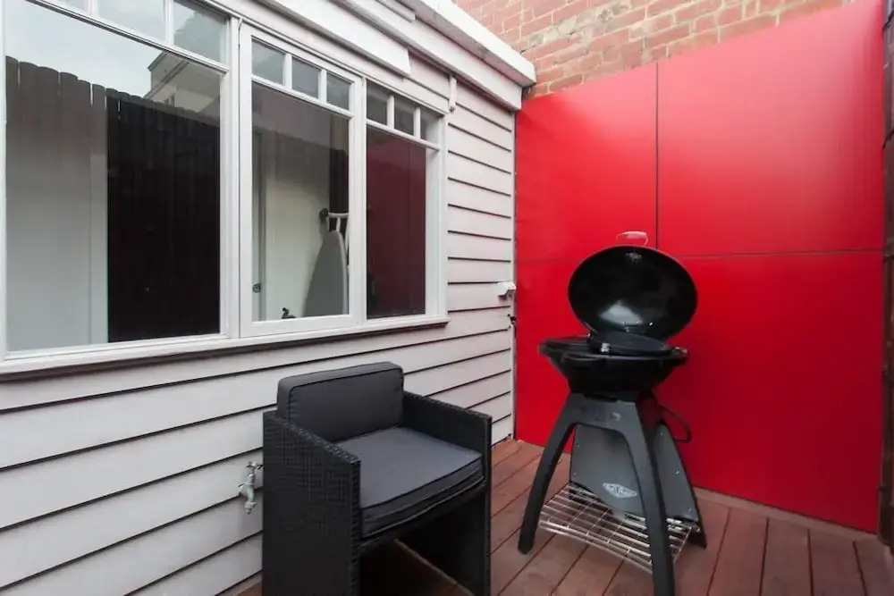 REdTRO House South Yarra