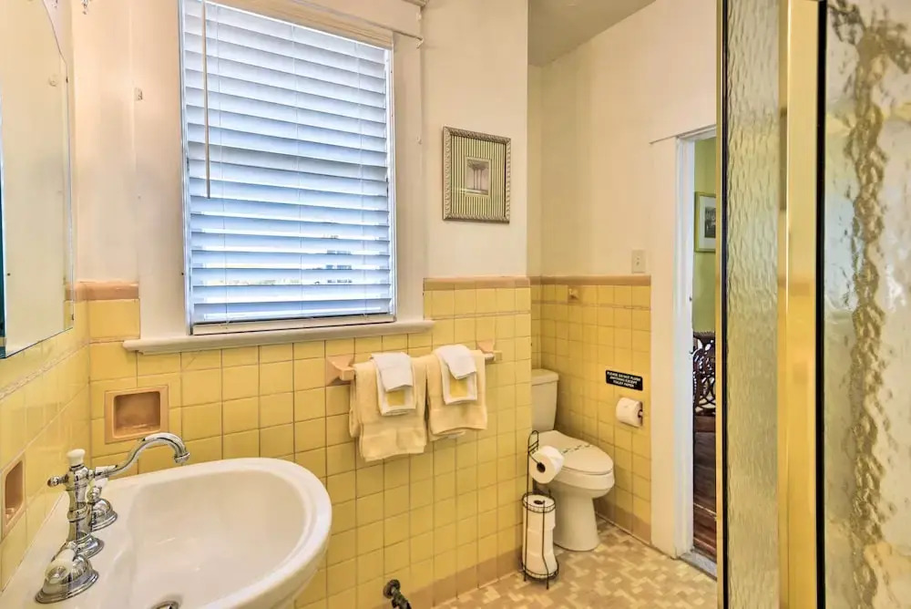 Downtown Daytona Beach Home: Walk to Halifax River