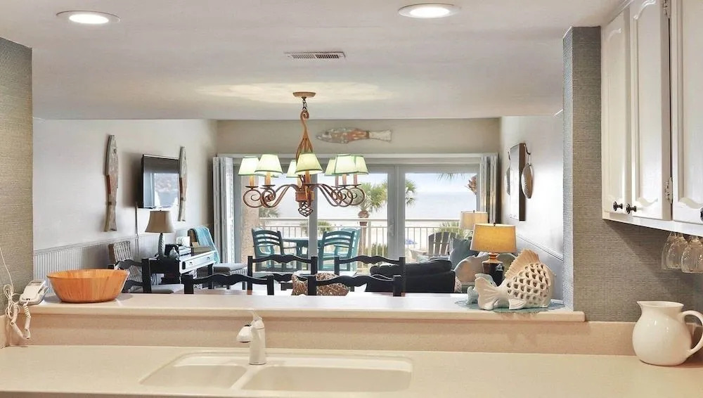 442 Captains Walk Villas 2 Bedrooms 2 Bathrooms Condo