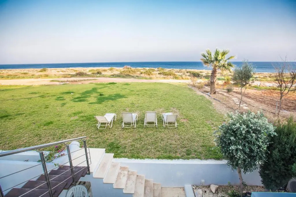 Leana Front Line Villa