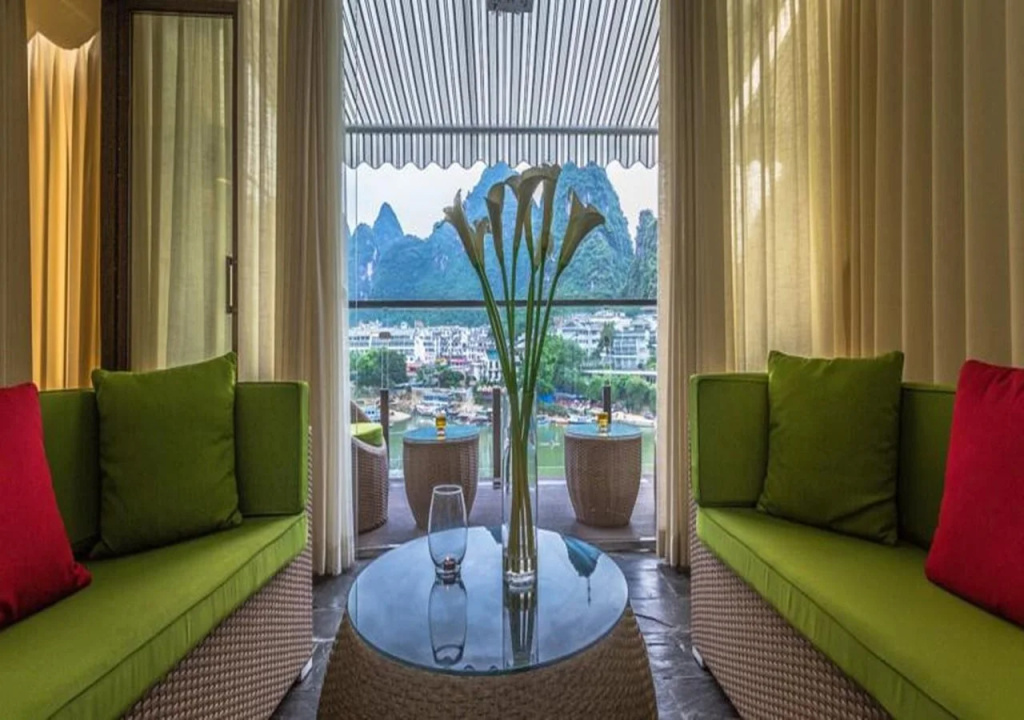Sea Lily Yangshuo Riverside Resort