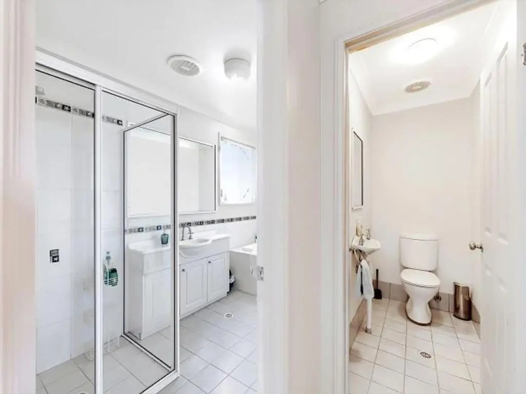 The Porthole of Huskisson by Experience Jervis Bay