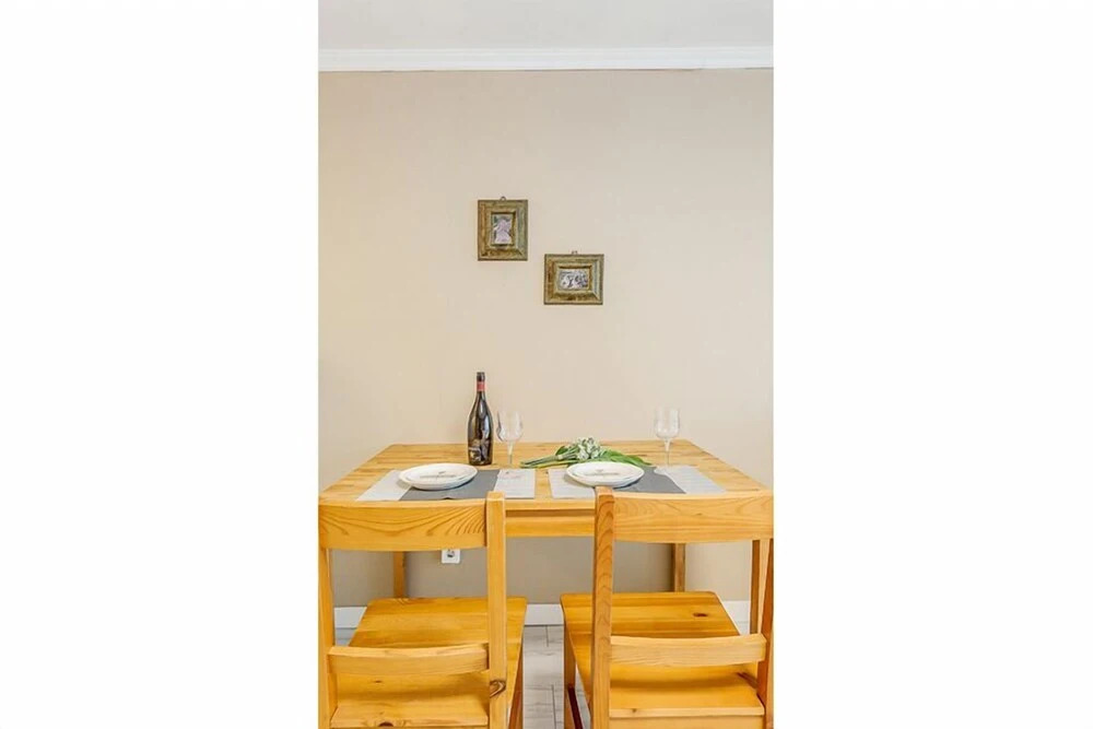 Esel Tree Pension