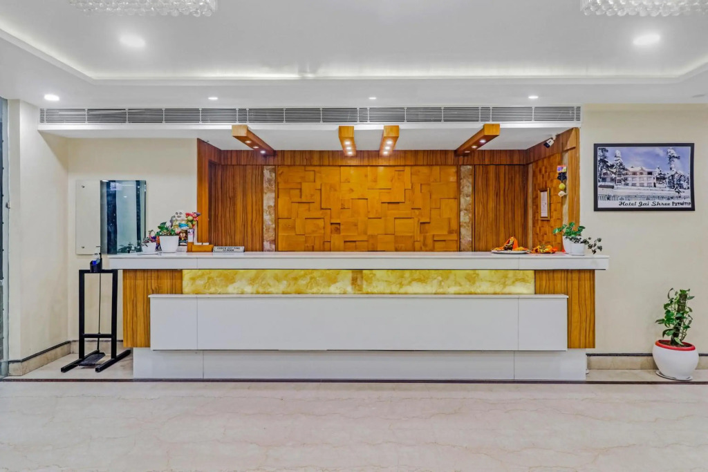 Hotel Kalka Royal