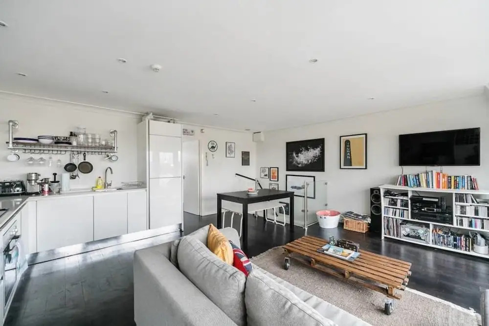 Spacious 1bed W/balcony, 15mins to Notting Hill