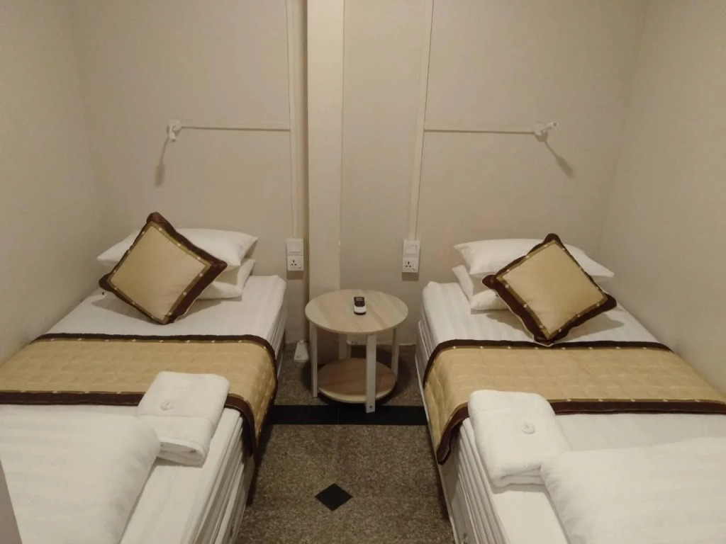 Hostel H Way