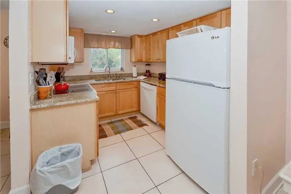 Waves-16 - Waves 16 1 Bdrm Beautiful Cond One-bedroom Apartment