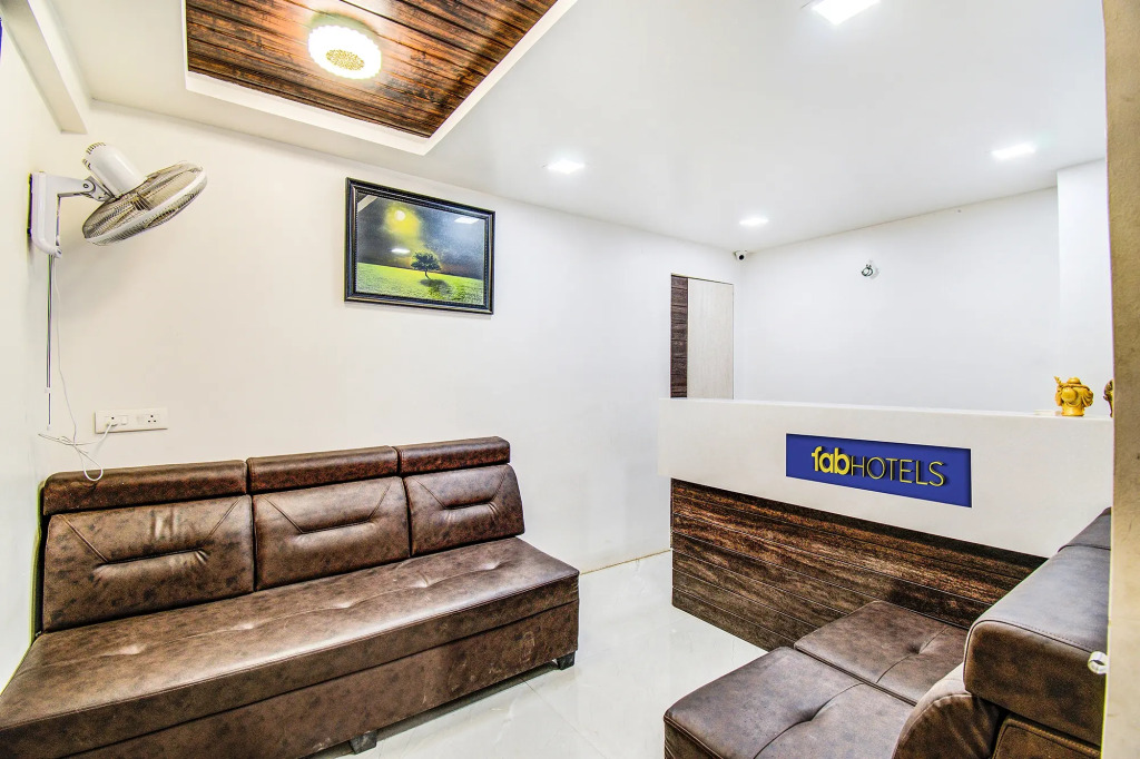 FabHotel Galaxy Apartment