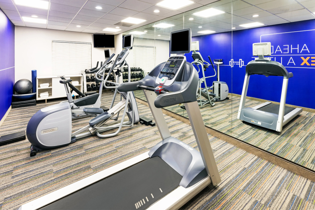Holiday Inn Express & Suites Del Rio by IHG